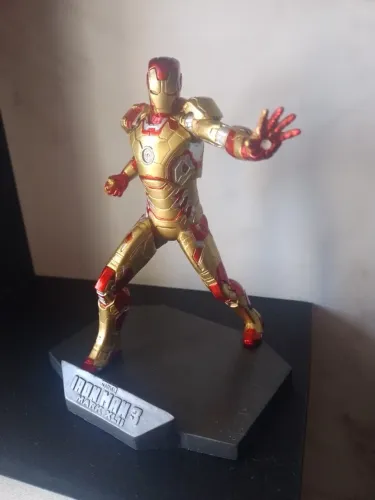 Estatueta Iron man Mark 42