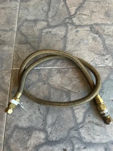 Mangueira flexível para fogão