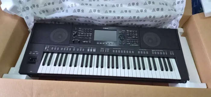 Teclado yamaha PSR SX920