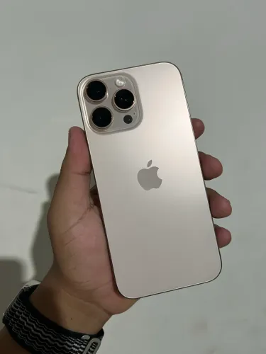 iPhone 16 pro max