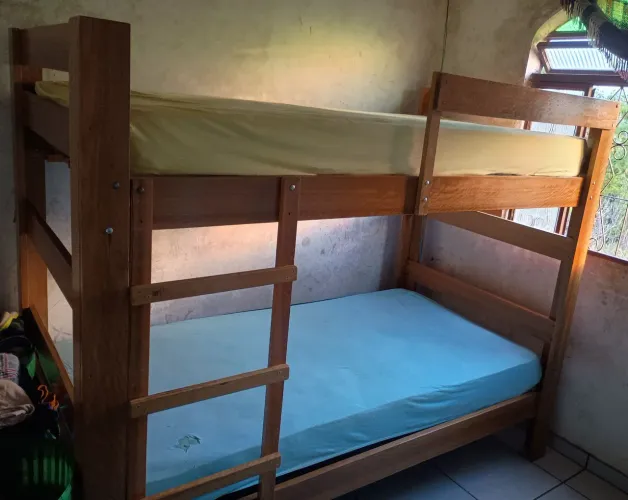 Cama beliche viúva