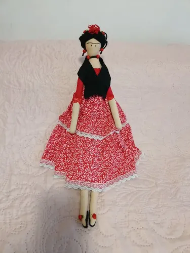Boneca Tilda Frida Kahlo 