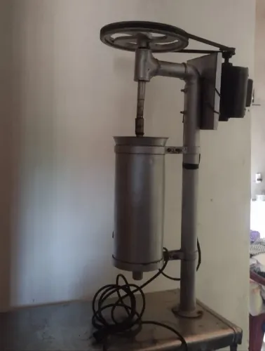 VENDO MÁQUINA DE JUÇARA ? R$ 1.700