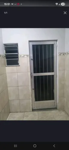 PORTA DE INOX COM JANELAS
