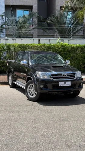 Toyota Hilux CD SRV D4-d 4X4 3.0 TDI Diesel AUT 2014