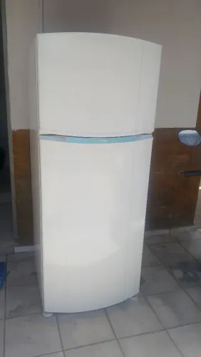 Geladeira d gelo seco 400 litros