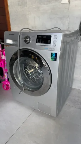 Máquina de Lavar Roupas