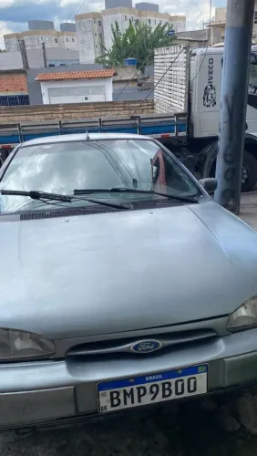 Ford Mondeo GLX 2.0 4P E 5P 1996