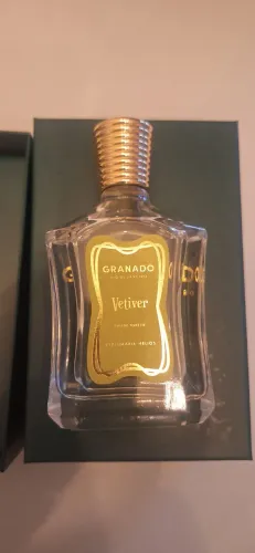 PERFUME GRANADO VETIVER NOVO, SÓ SEM CELOFANE