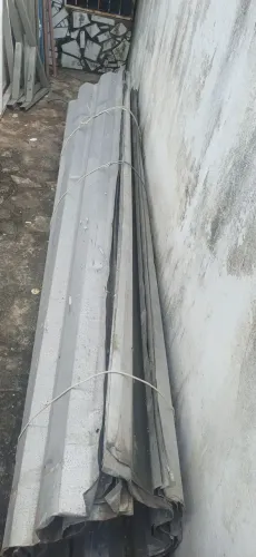8 Telhas em alumínio 1,30x2,70 