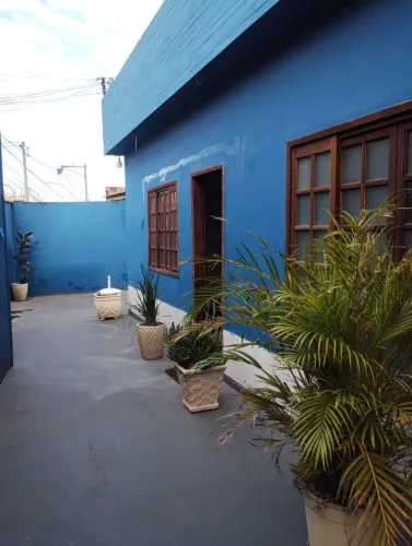 Alugo imóvel comercial (creche, clínica)