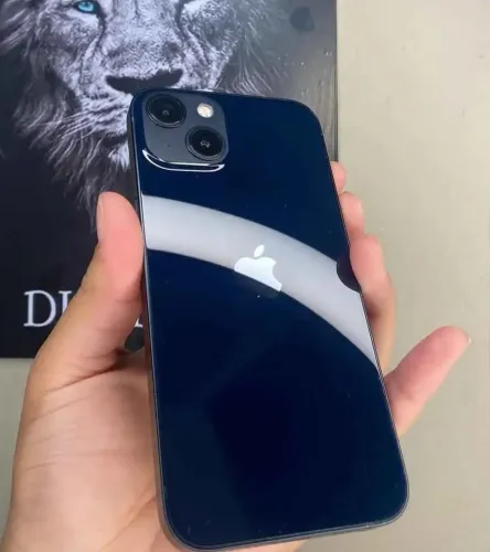 Celular Apple iPhone 13, 128GB Usado
