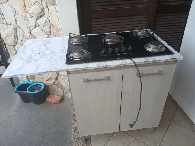 Armario e fogao coktop de 5 bocas ( $$ 280 ) *