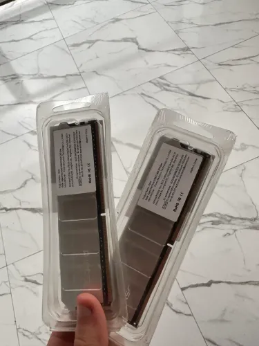Memória ram ddr4 16 gb lacrada