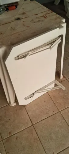 Mesinha Dobrável de Mdf Nova