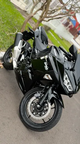 Kawasaki ninja 400