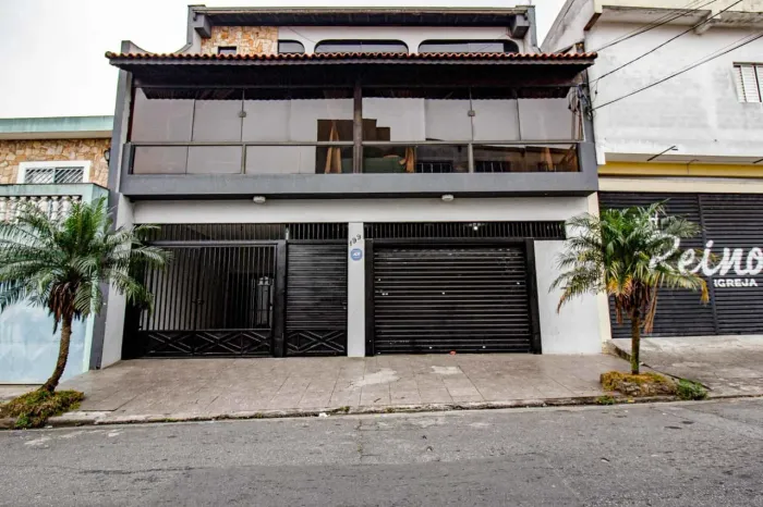 Prédio comercial na Rua Ibirapuera, 199 650 m²