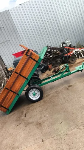 Carretinha pra micro trator yanmar Tobata
