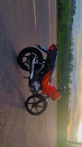 Pop toda zera, pra vender logo!