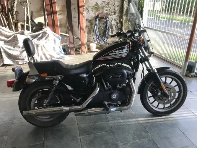 Harley Davison XL883 R