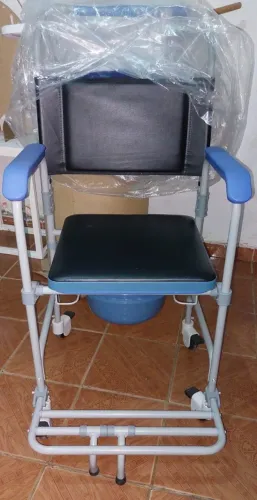 Cadeira de banho e banheira infantil