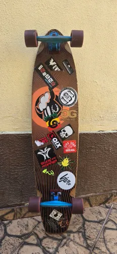 Longboard Black Sheep, Rodas Vintage, Truck Creme, Rolamentos Red Bones
