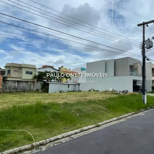 VENDE-SE  TERRENO  NO CONDOMÍNIO RESIDENCIAL  TAPAJÓS