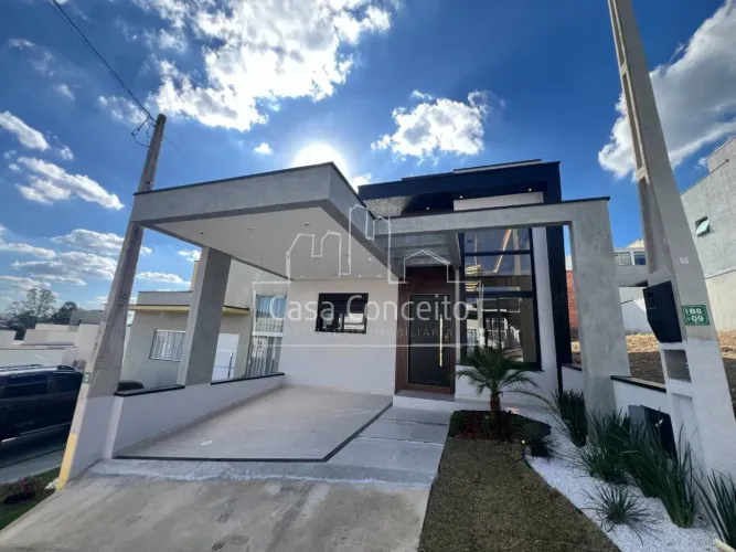 Casa de Condomínio Para Vender com 3 quartos 1 suíte no bairro Horto Florestal em Sorocaba