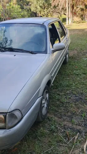 Volkswagen Santana 1.8 MI (álcool) 2005