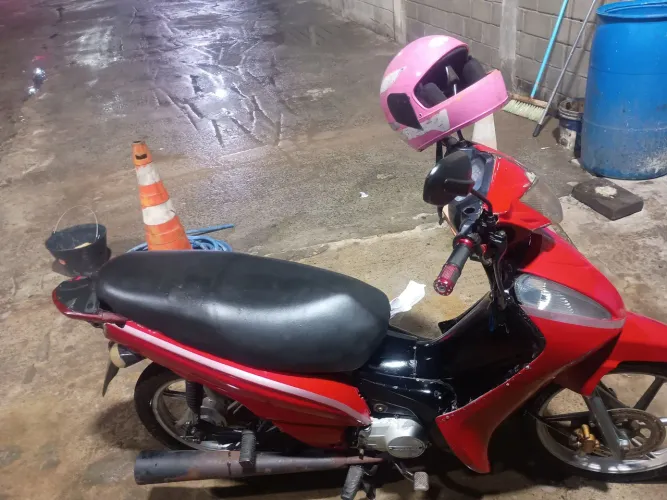 Moto cinquentinha