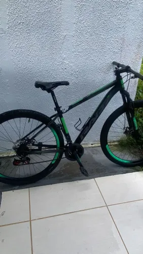 Bicicleta aro 29 nova