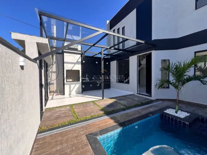 Condomínio Don José III - Casa Duplex Contemporânea no Condomínio Dom José III em Vargem P