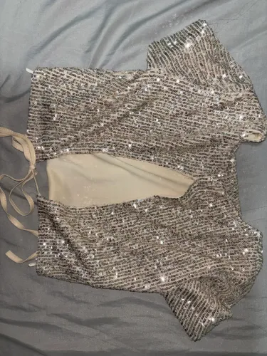 Cropped brilhoso com paetê