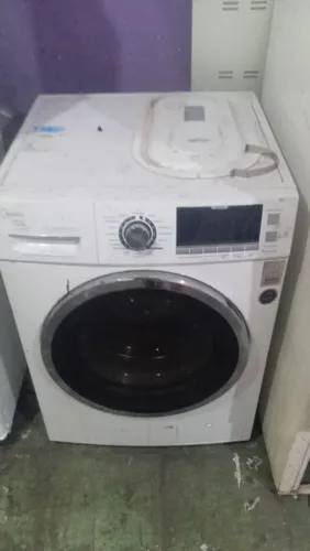 Máquina lava e seca 220v com defeito 