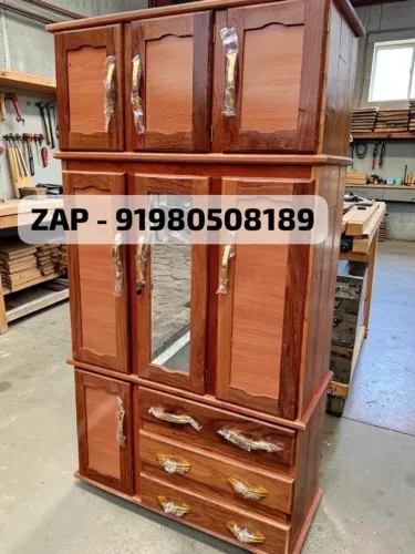 Guarda roupa - solteiro 3 portas com maleiro completo disponível