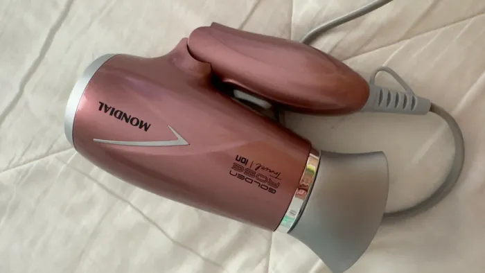 Secador Mondial golden Rose Travel Íon ( bivolt)