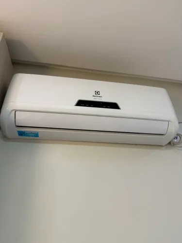 Central de ar Electrolux 9 mil btus