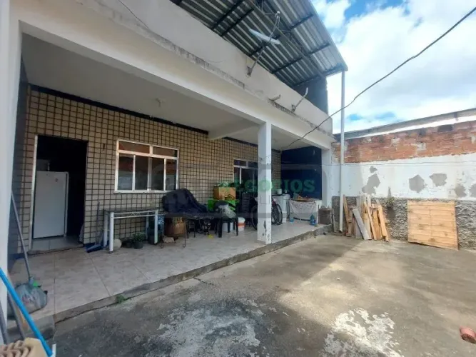 RV-MAR5468 OPORTUNIDADE CASA COM AMPLO ESPAÇO E VALOR ABAIXO DO AVALIADO