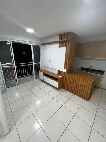 Apartamento Condomínio Estilo Golf/ Novo Aleixo/ Prox.a Av das Torres/ 2Qts