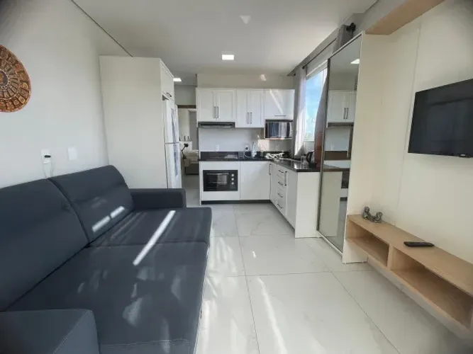 Cobertura mobiliada 1 quarto-Campeche apenas 400 metros da praia 