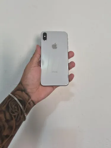 IPhone XS Max 64gb em perfeito estado
