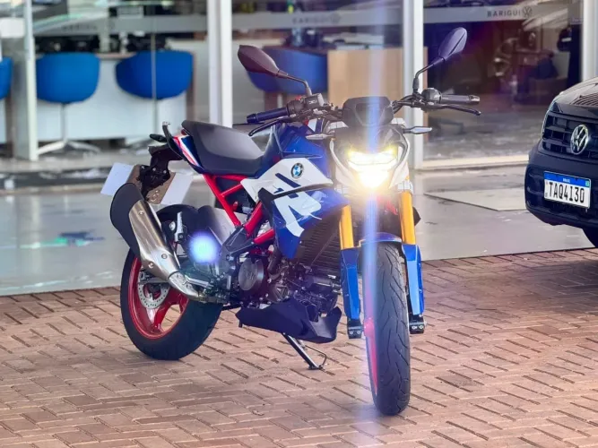 G 310 R 2025 | 1.385 KM | ZERADA ?