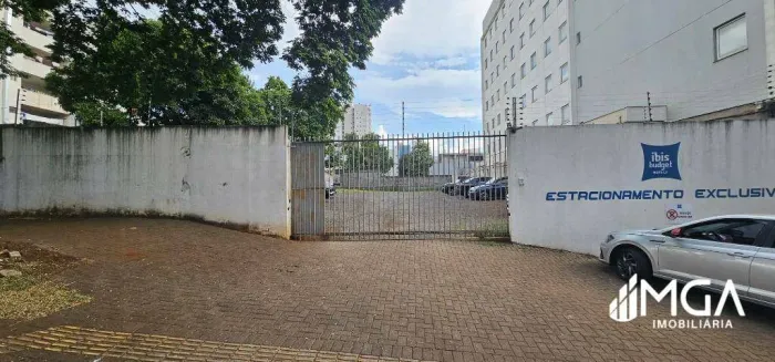 Terreno à venda, 900 m² por R$ 3.150.000,00 - Vila Maracanã - Foz do Iguaçu/PR