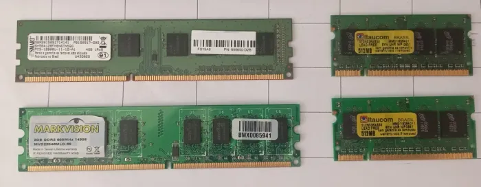 Lote de Memórias RAM Antigas para PC ? 4GB DDR3 + 2GB DDR2 + 2x 512MB
