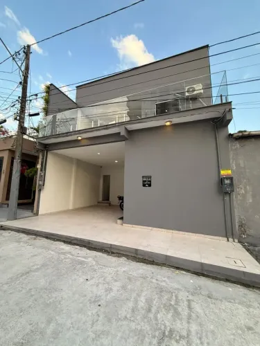 LD Alugo Casa em Alameda Fechada em Belém na Pedreira com 3 suítes e vaga de garagem