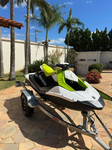Jetski Sea Doo Spark 2023 