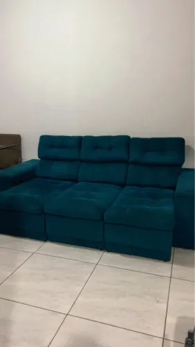 SOFÁ RETRÁTIL ENCOSTO AJUSTÁVEL USADO