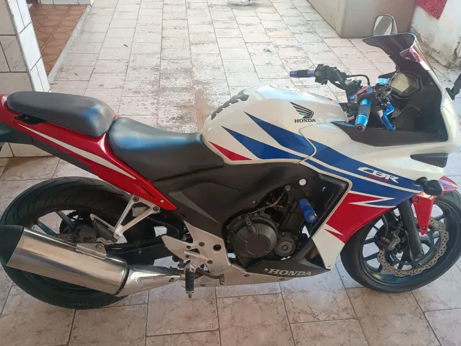 Vendo / Troco CBR500 R 2016 ABS