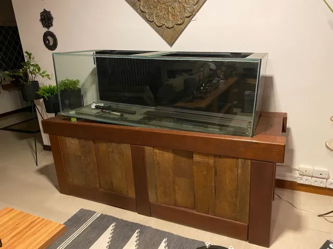 Aquário com móvel 648l