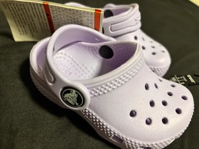 Crocs Classic Clog Infantil Lilás / Lavender - Novo com Etiqueta (Tam. 19/20 BR / C4)